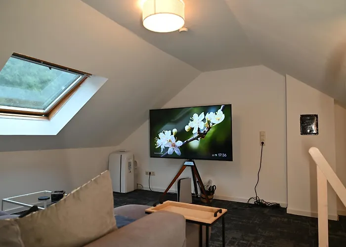 公寓 Stylish, Cozy, Close To Nature